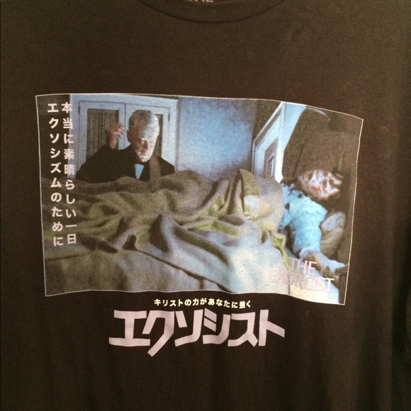 The Exorcist Movie T-Shirt - Picture 3 of 3
